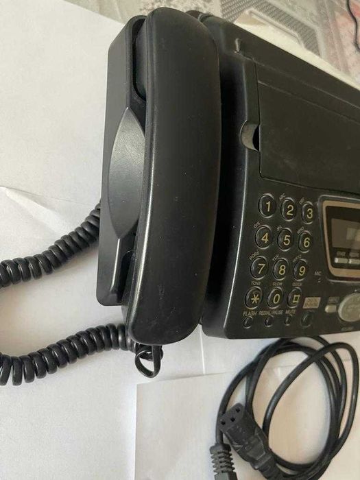 факсовый аппарат, телефон