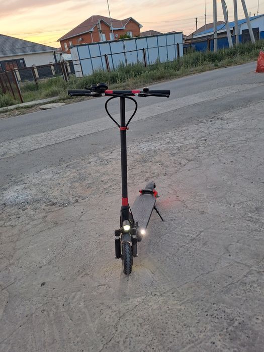 Электросомокат joyor g1