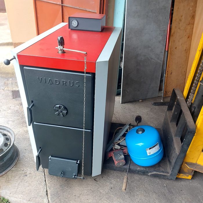 Vind centrala (cazan) 35kw Viadrus de fonta 7 elementi