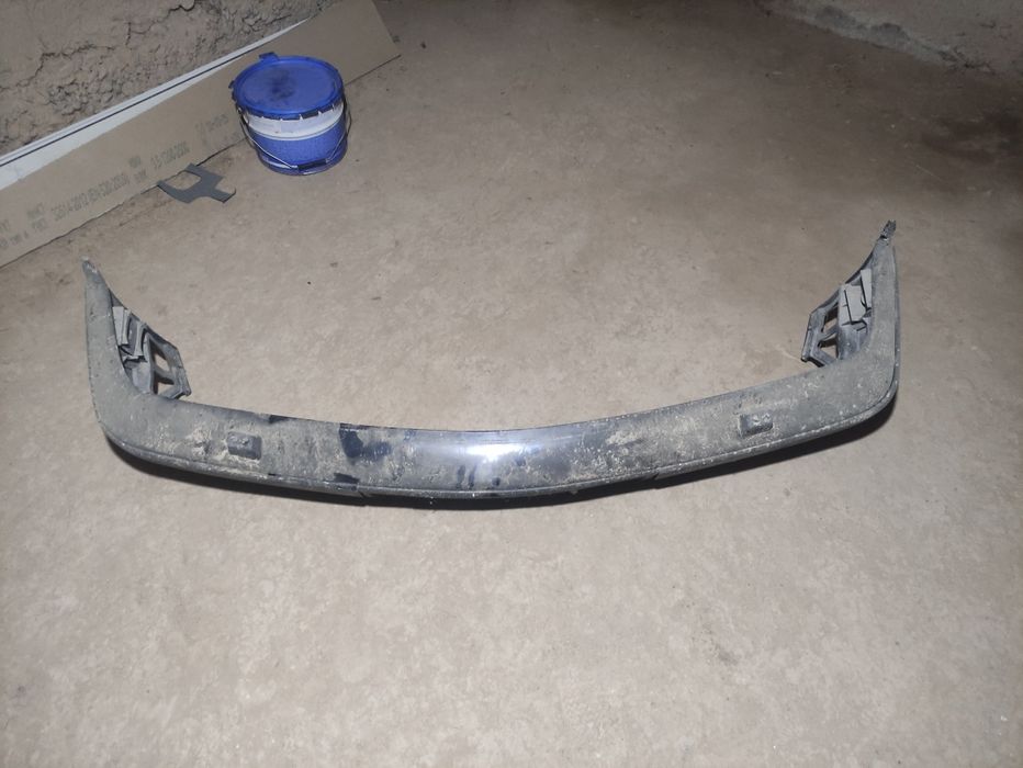 БМВ е34 бампер туманка