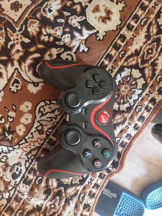 Джойсти/Геймпад блютузный отличный для пк и телефона F-300,игры