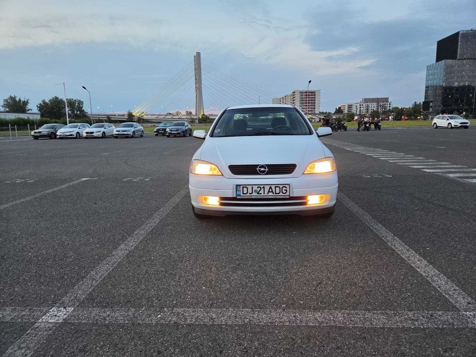 Vand Opel Astra G 1.4 benzina