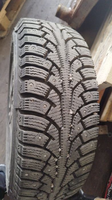 Продам комплект колес