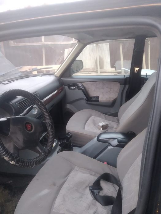 КРАЙСЛЕР Продам волга по запчастям