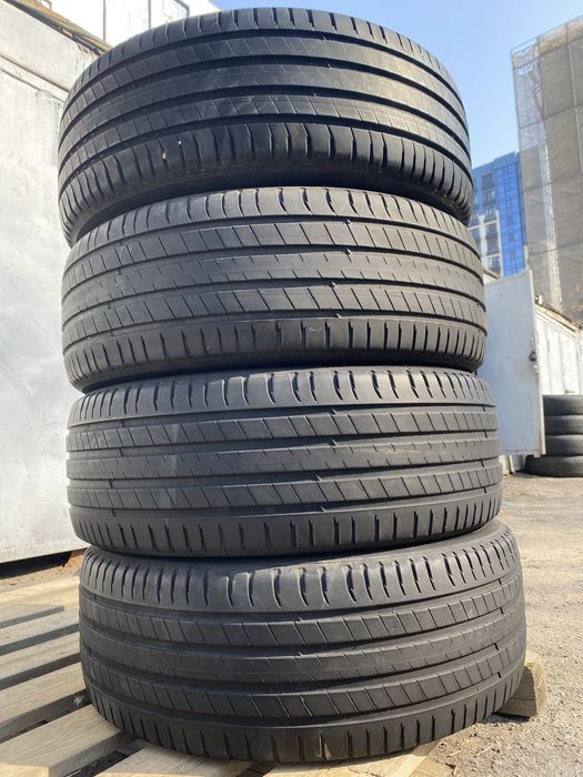 Шины 235/60/18 комплект бу мишлен
