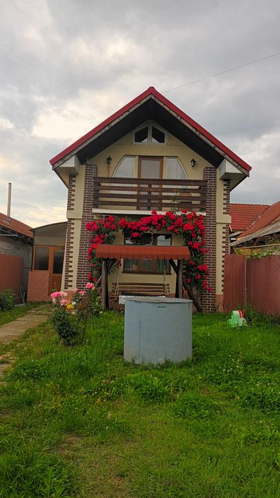 Vând Casă la 5 km de Târgu jiu