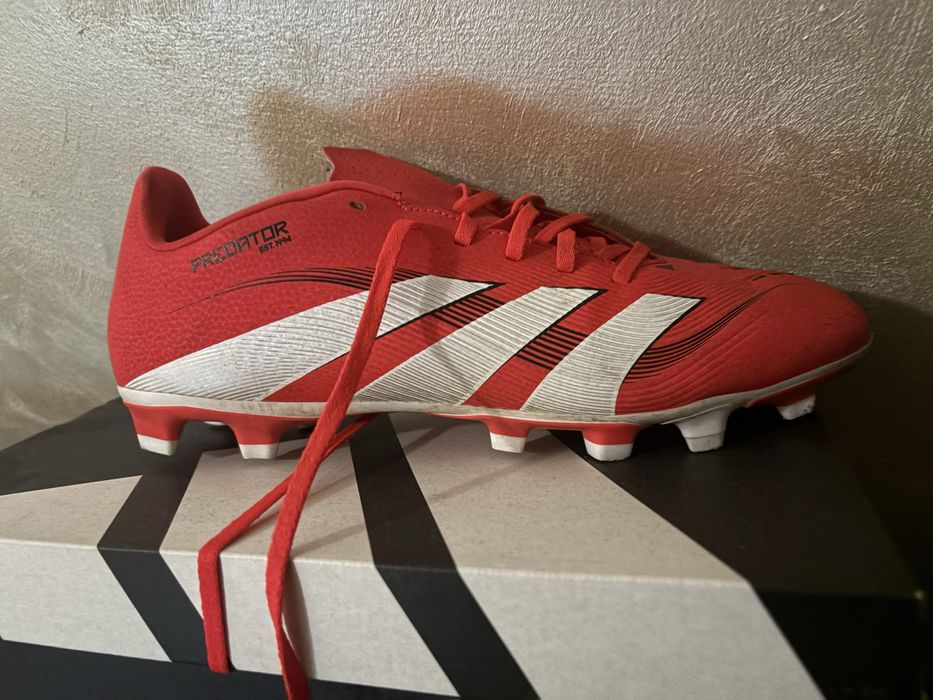 Футболни бутонки