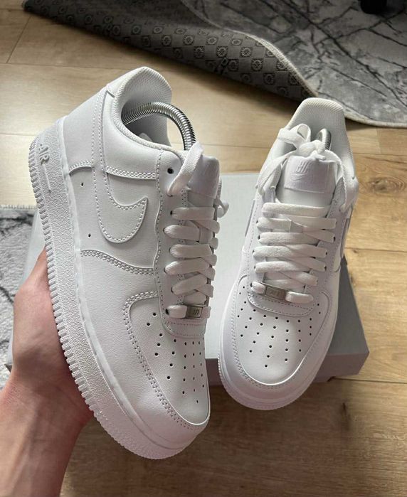 Adidasi Nike AirForce 1 Universali