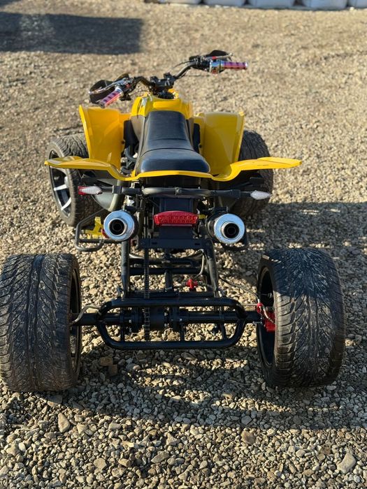 Vand atv de stradă