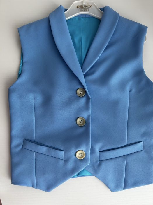 Продам жилетку и брюки