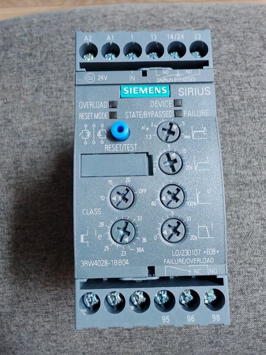 Soft starter Siemens SIRIUS 3RW4028-1BB04 18,5kW 38A – NOU