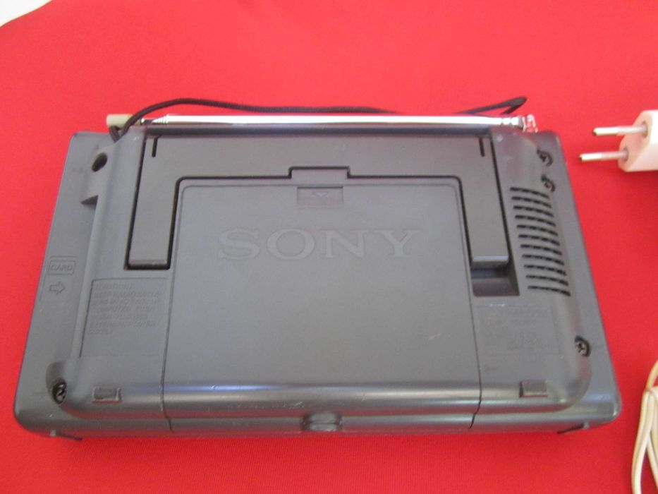 Sony антично Радио ICF-SW800 с 4 карти
