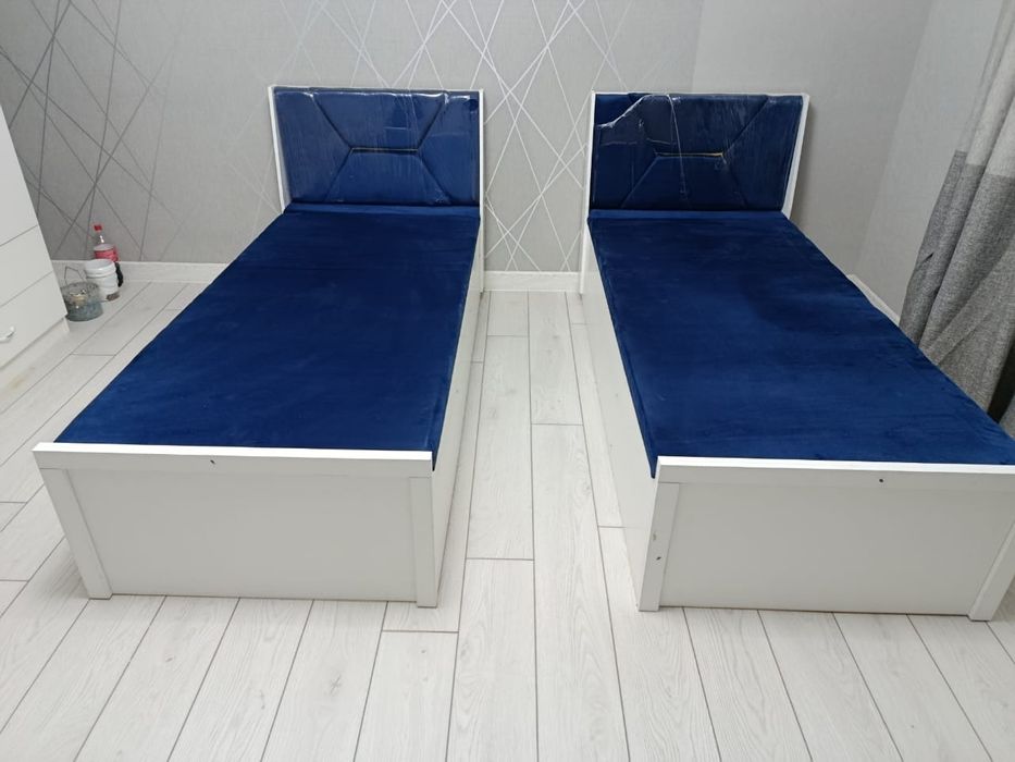 Мебел со склада..