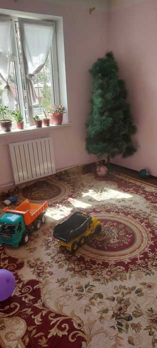 3 хоналик уй сотилади Самарканд Каттакургон туман янги дом срочна