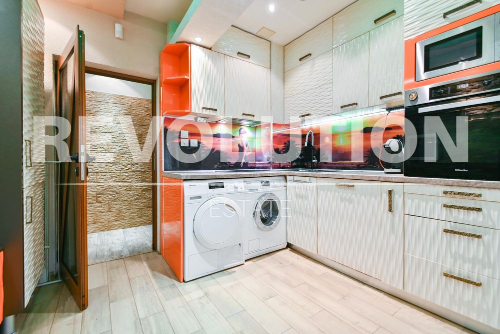 Дава се под наем Тристаен апартамент в София, Младост 1 - 87 кв.м за 1000 € - Снимка #2