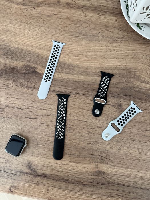 Продам apple watch se