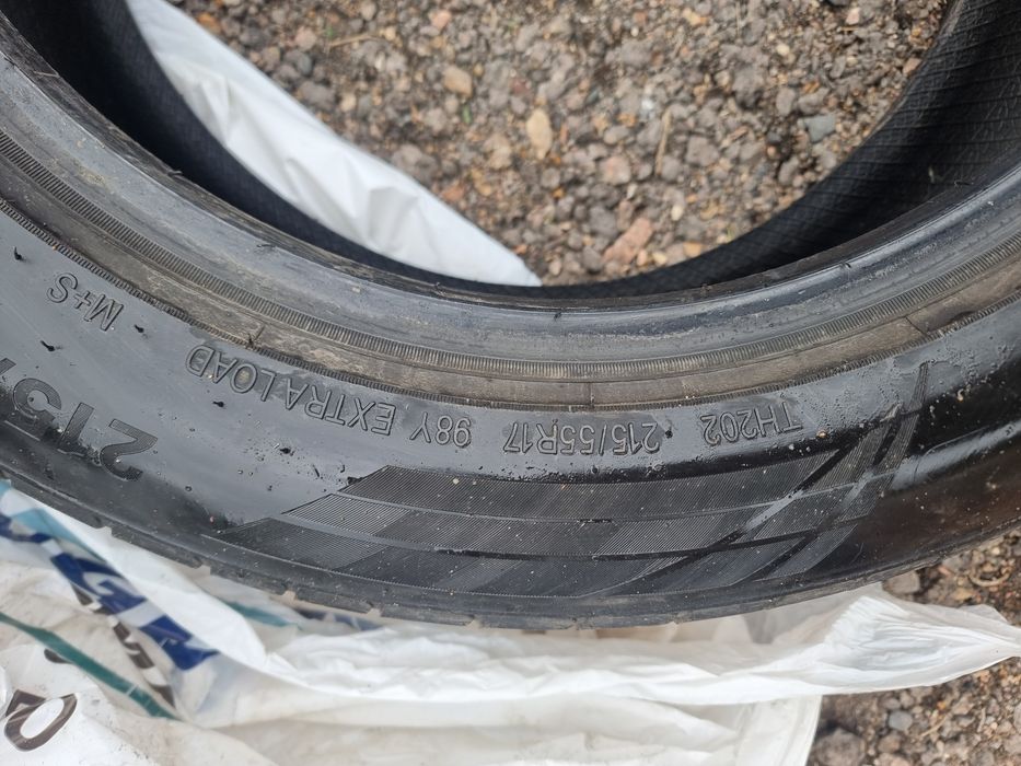 Продам резину на 17 камри