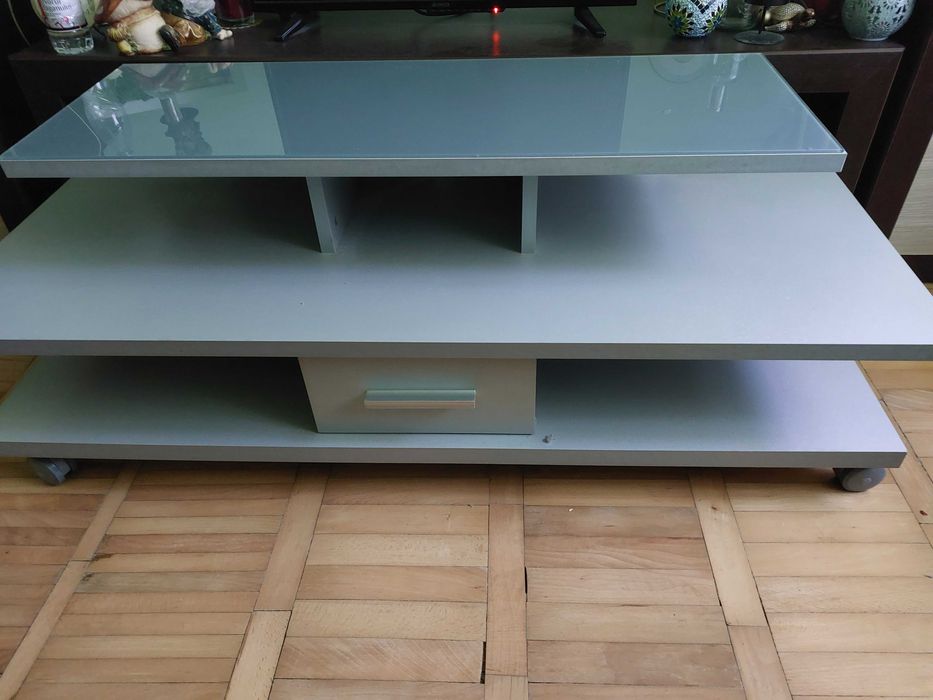 Vand comoda tv solida