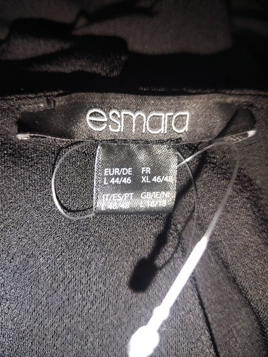 Элегантное чёрное платье Германия