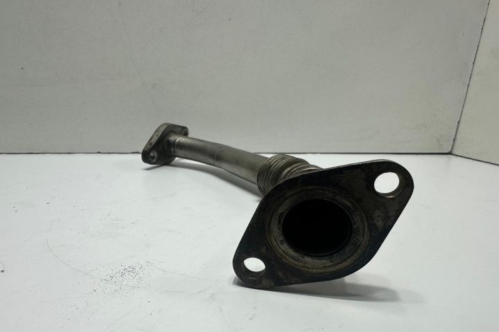 Conducta EGR 028131521A Audi 80 8C/B4