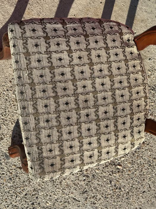 Барокови дървени столове 2 бр