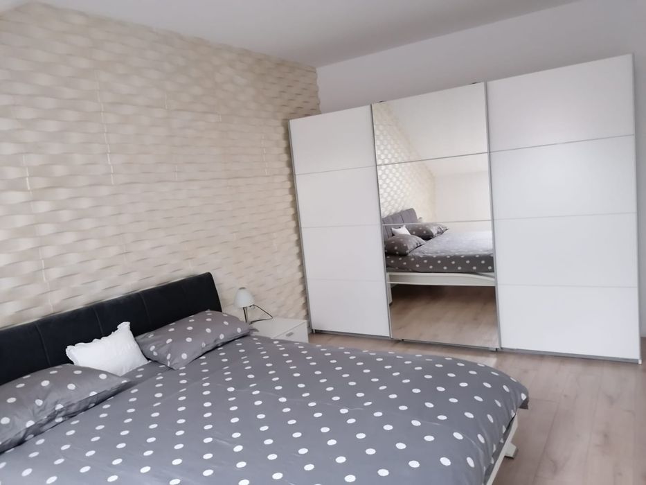 Apartament de inchiriat