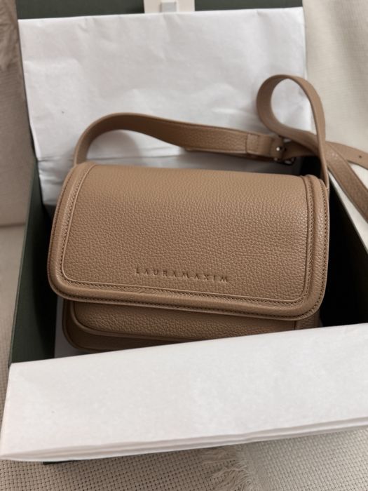 Vand geanta Laura Maxim model Safari