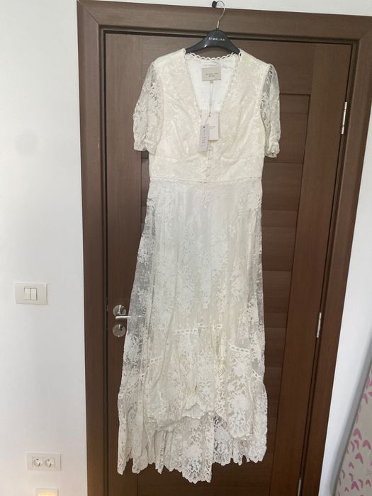 Rochie mireasă noua