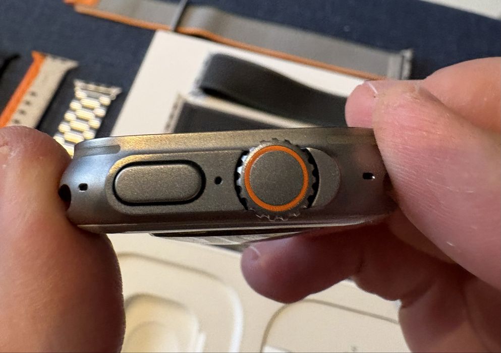 Apple Watch Ultra 2 | Natural Titanium | 49mm