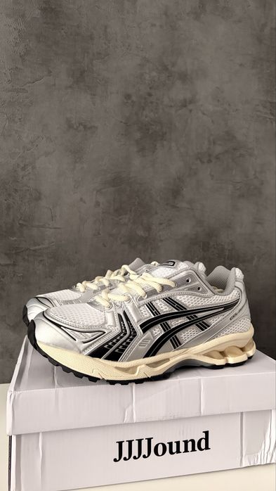 Asics Gel Kayano 14