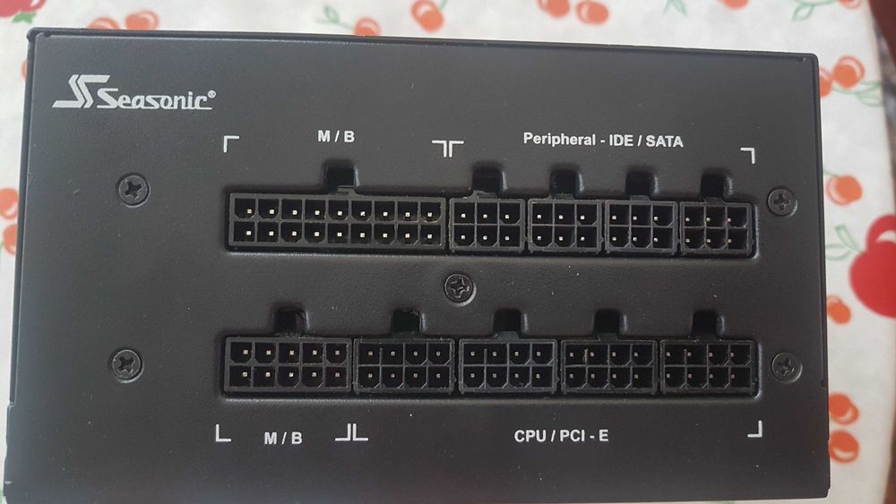 Компютърно захранване АТХ; PSU; Мощни захранвания; надеждни PSU