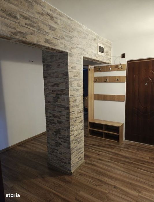 Apartament cu 4 camere, decomandat, et. 1 , 82 mp, Crizantemei , Micro — fotografia 2