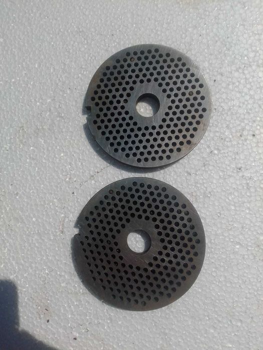 Решетки / Решетка нож / ножове за месомелачка професионална