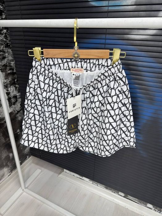 Мъжки бански различни модели