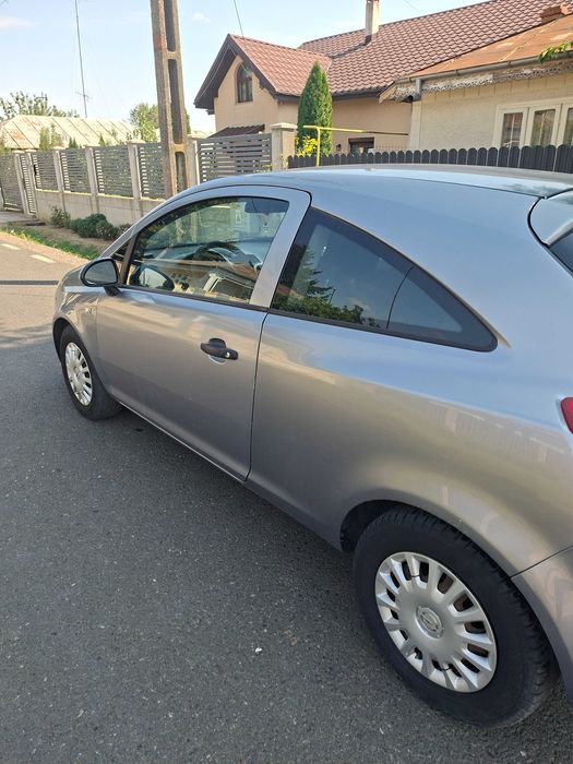 Opel corsa D 2008 1.2 benzina 60 cai
