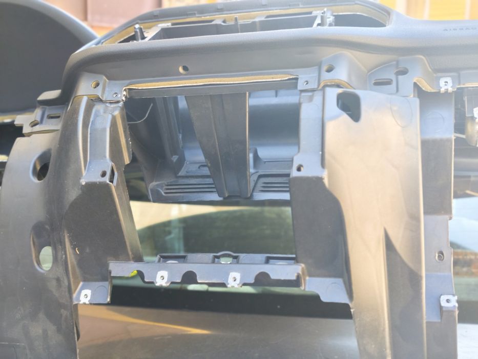 табло за VW Tiguan 2008-2015
