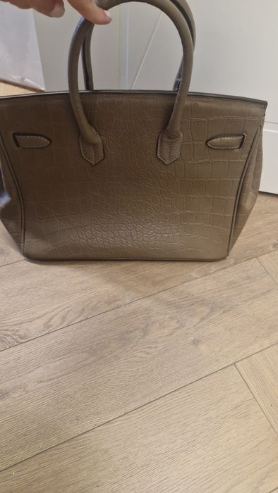 Чанти в отлично състояние Hermes