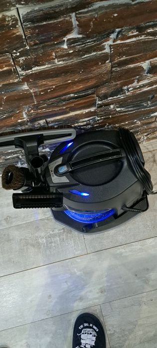 Прахосмукачка. РЕЙН.БОЛ