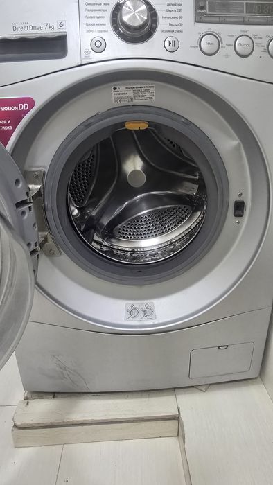 Стиральная машина LG