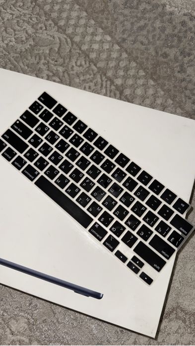 MacBook Air M4/15/16/512