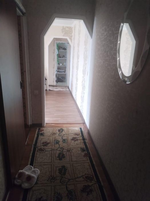 2 комн. 11 мкр базар Алатау