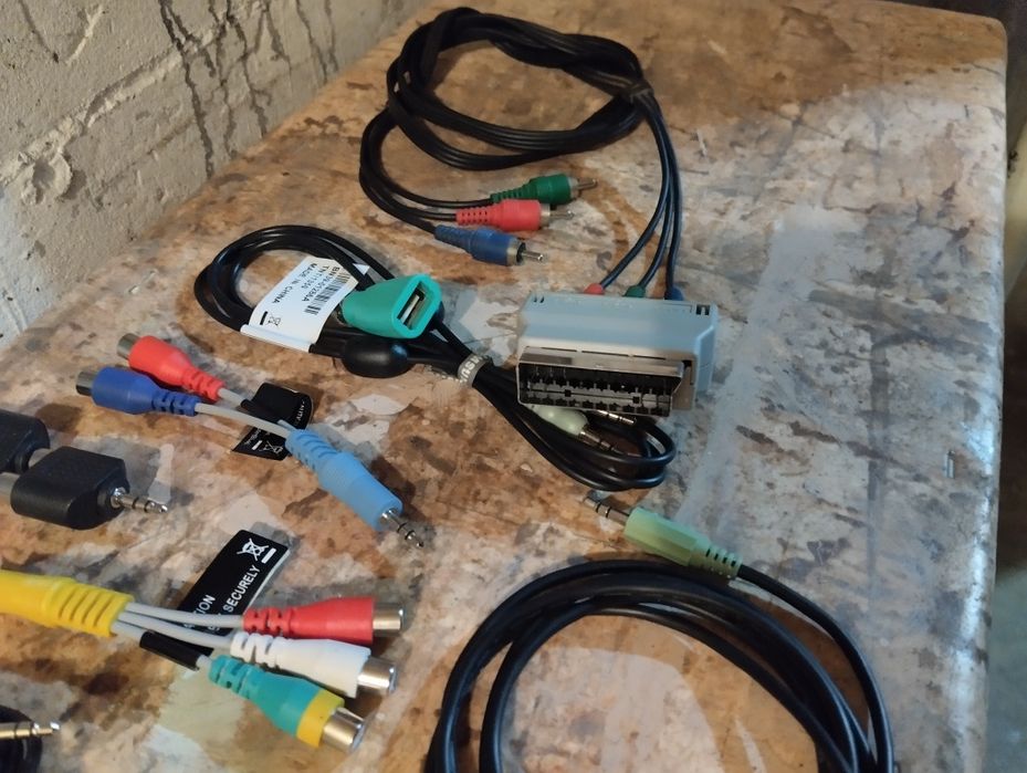 Кабели различни за компютър