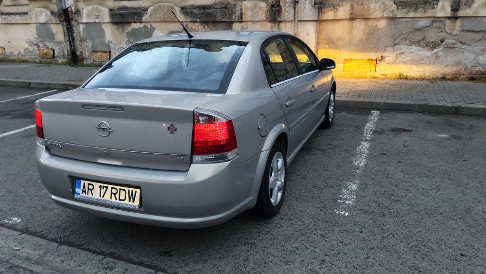 Opel Vectra C - 1.8 benzina+GPL, cutie automată easytronic