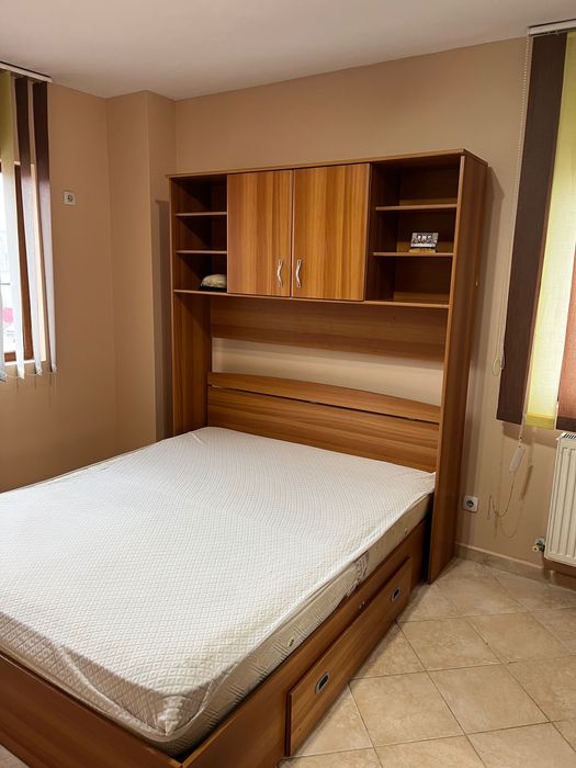 Închiriez garsonieră