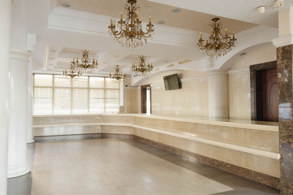 Продается  коммерческое здание 1080квм