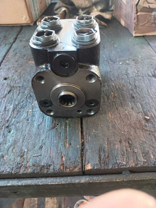 Орбитролно устройство /ХУ/ за офроуд автомобили