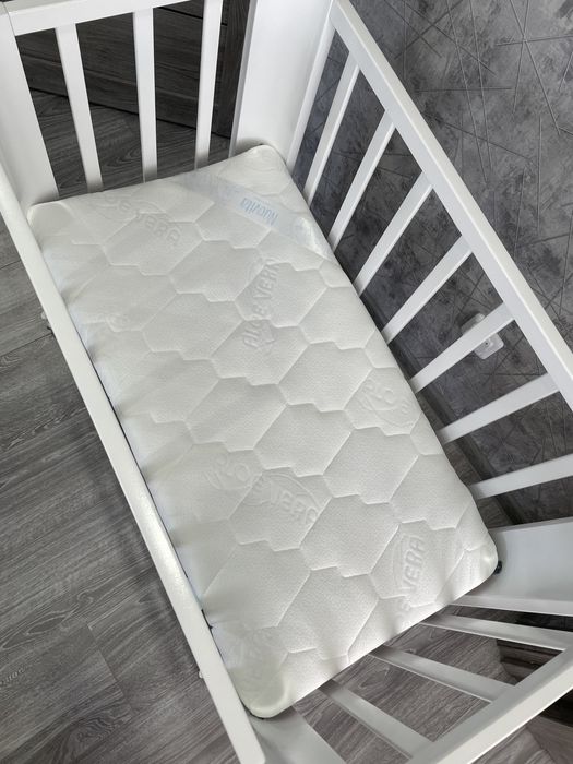 Кроватка приставная для новорожденных