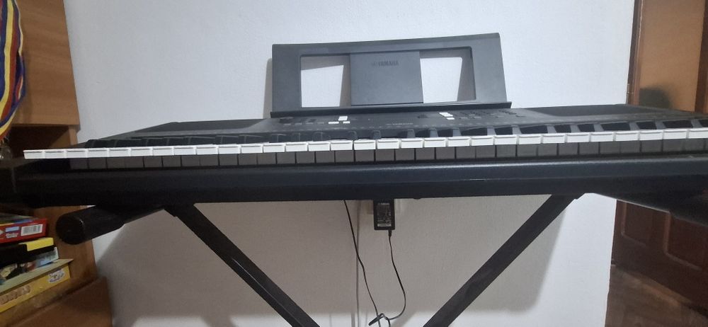 Yamaha PSR -E363