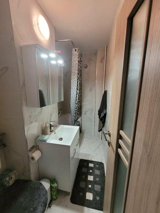 Se inchiriaza Ap 1 camera Sf Apostol Andrei, Decebal