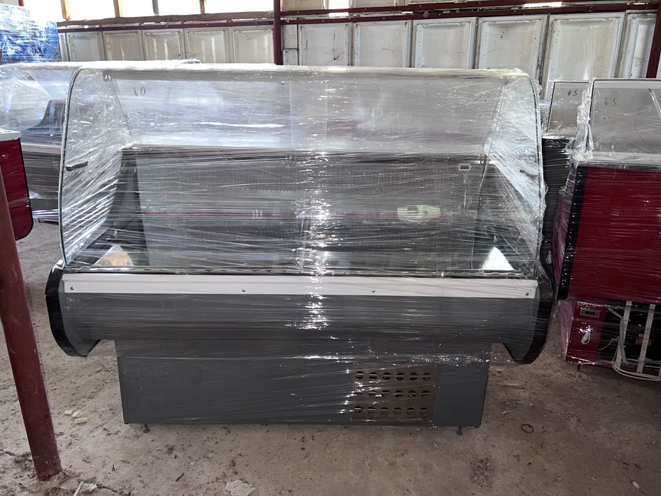 Vitrina frigorifica orizontala  pentru mezeluri/ diferite culori